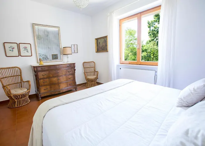 Casa Del Bosco - Vista Mozzafiato & Parco 4 Ettari Bobbio